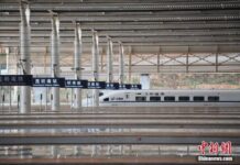 ผู้โดยสารใช้รถไฟความเร็วสูงยูนนาน ทะลุแสนคนภายใน 1 สัปดาห์ ผู้โดยสารใช้รถไฟความเร็วสูงยูนนาน ทะลุแสนคนภายใน 1 สัปดาห์