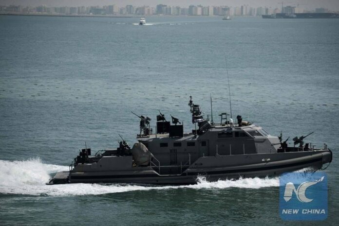 หวิดเกิดเรื่อง! เรือสหรัฐฯยิงเตือนเรืออิหร่านที่เข้าใกล้