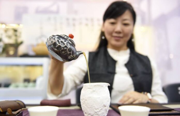 CHINA-XIAMEN-CROSS-STRAIT-FAIR-TEA PRESENTATION (CN)