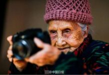 ใจรัก! ช่างภาพจีนอายุ 100 ปี ถ่ายภาพมานาน 64 ปี