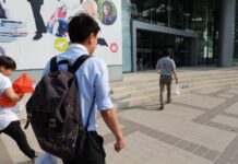 ปัญหาการชำระหนี้กู้ยืมเพื่อการศึกษา พ.ร.บ. กยศ. 2560 แก้ได้จริง?