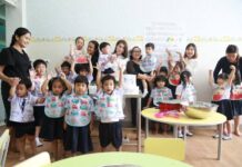 สาธิตกรุงเทพธนบุรี แทรกหลักสูตรเรียนรู้นอกตำรา เสริมศัพท์จีน-อังกฤษให้นักเรียน