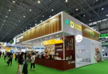 ผู้ประกอบการไทยในงานมหกรรมสินค้าอุปโภคบริโภคนานาชาติจีนมองตลาดจีนในแง่ดี เชื่อว่า เศรษฐกิจจะเติบโตอย่างรวดเร็ว