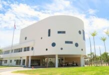 โรงเรียนนานาชาติไฮเกต ประเทศไทย จัดพิธีเปิดอย่างเป็นทางการ ฉลองแคมปัสแห่งแรกนอกสหราชอาณาจักรของ Highgate ในจังหวัดชลบุรี ใกล้สยามคันทรีคลับ